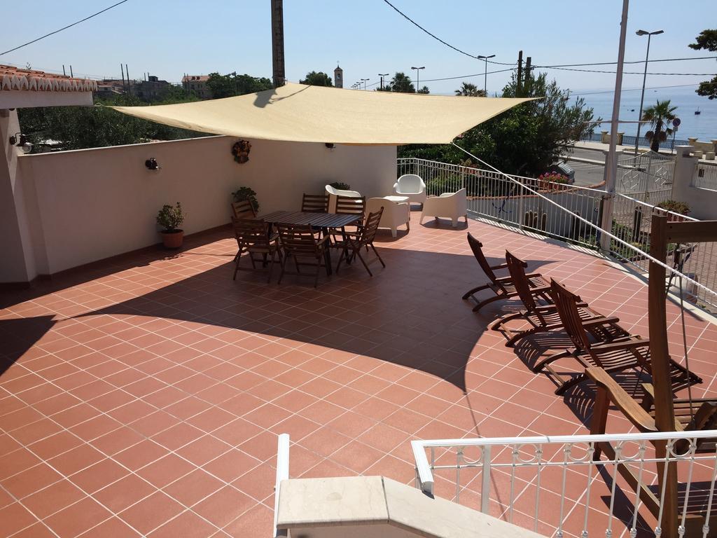 B&B Villa Sul Mare Melito di Porto Salvo Kültér fotó